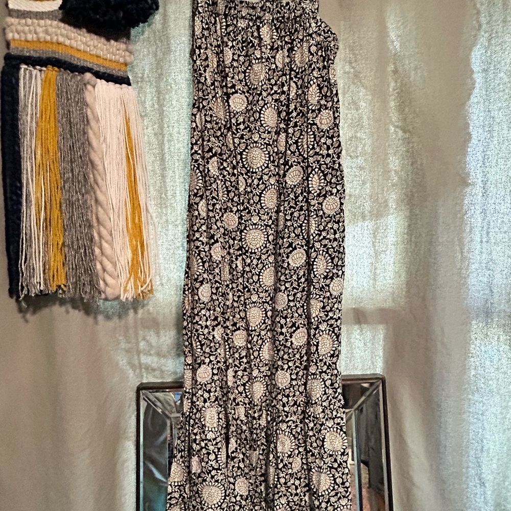 Old Navy Black and White Floral Maxi Dress